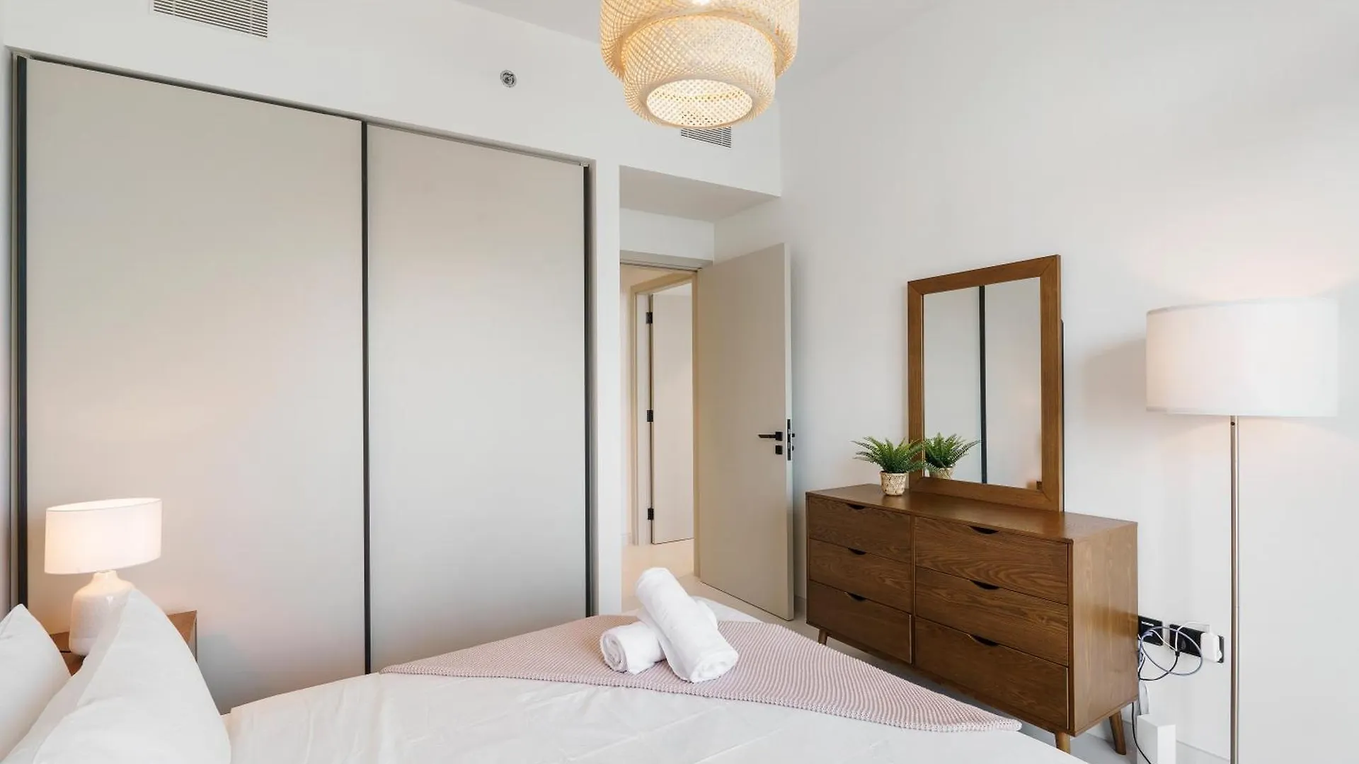 Luxurious 2Br In Beachfront With Marina Skyline View Ντουμπάι Ηνωμένα Αραβικά Εμιράτα